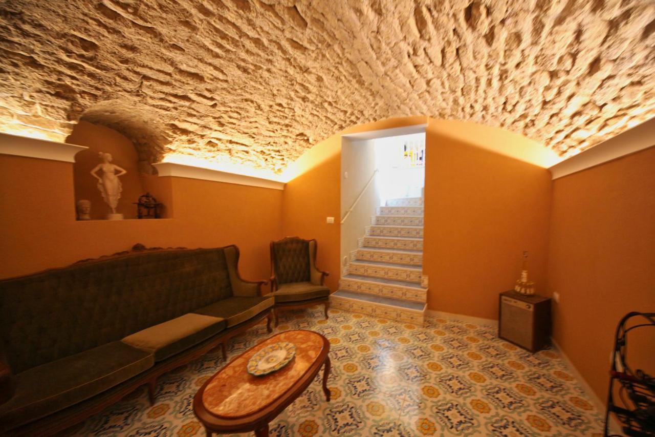 Domus Vilu Bed and Breakfast Nocera Superiore Εξωτερικό φωτογραφία